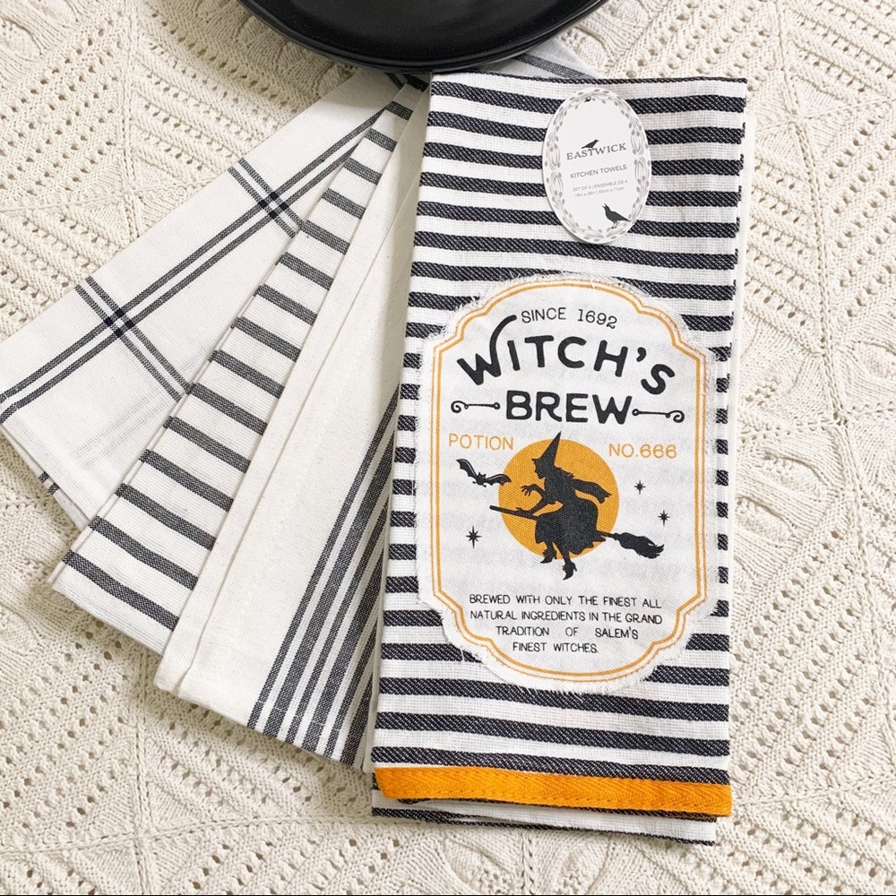 NWT🧙Set of 4 Witch’s Brew Kitchen Towels - Picture 2 of 8